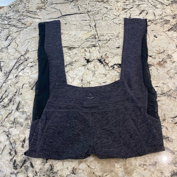 Beyond Yoga Purple/ Grey Leggings with Mesh Size Extra Small - Picture 3 of 9